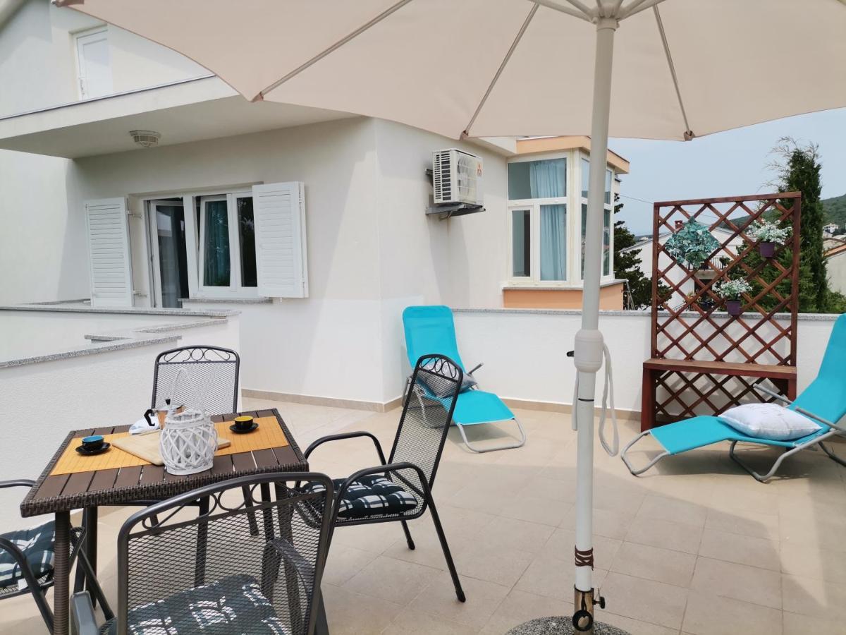 Apartments Relax Punat Ngoại thất bức ảnh