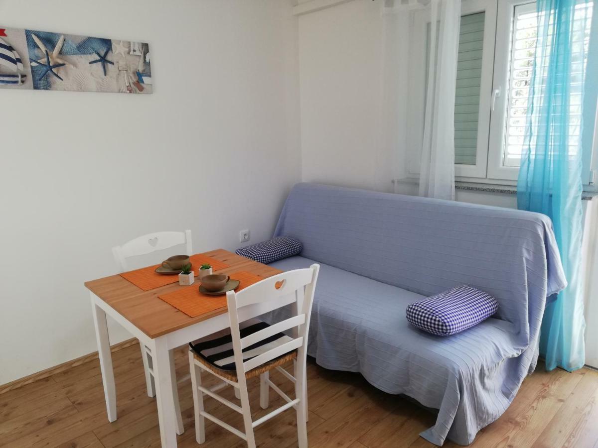 Apartments Relax Punat Ngoại thất bức ảnh